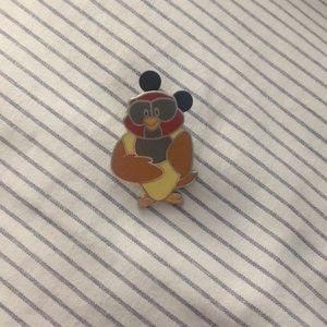 🚫SOLD🚫 Owl Disney pin